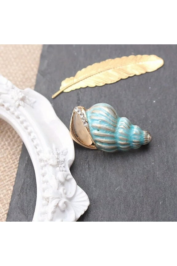 Exquisite Conch Brooch Alloy with Rhinestones and Oil Drip Marine Shell Pin