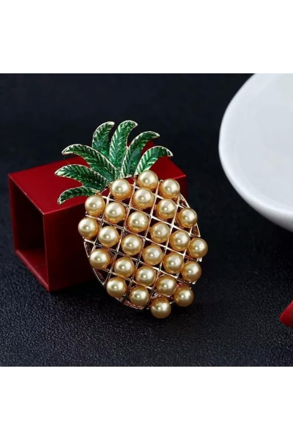Fun Gold Pineapple Brooch Yellow Pearl Alloy Pin Female Clothing Accessories