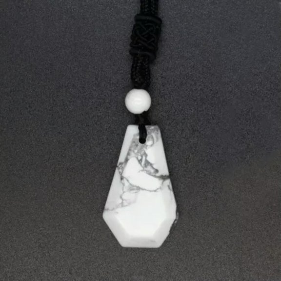 MATROOY Geometry Crystal Gemstone Necklace Natural Stone Pendant Healing Rope Chain-Howlite