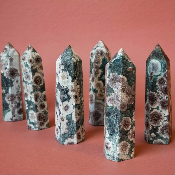 MATROOY Green Sakura Flower Agate Healing Crystal Point Wands Obelisk Chakra Tower Decor