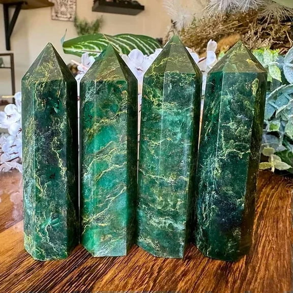 MATROOY Natural Emerald Crystal Healing Crystal Tower Point Obelisk Chakra Wand Decor