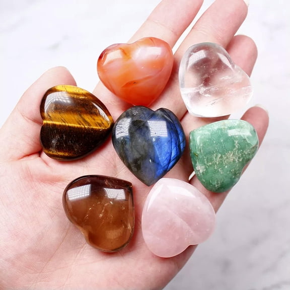 MATROOY Natural Quartz Crystal Stone 7 Chakra Healing Reiki Caved Heart Shape Palm Stone
