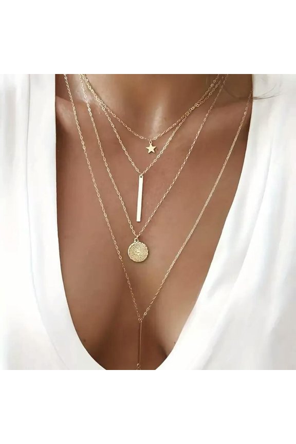 Stylish Layered Star Round Pendant Necklace for Women