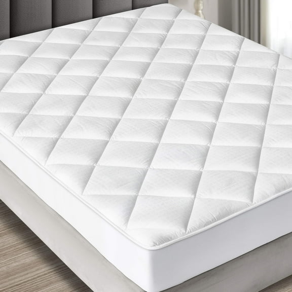 MAXI Full XL  Mattress Pad - Luxurious Cotton Sateen Mattress Protector - Soft, Comfortable, and Breatheable Mattress Cover - Mattress Pad Protects Mattress from Dust, Dirt, Spills, and Stains.