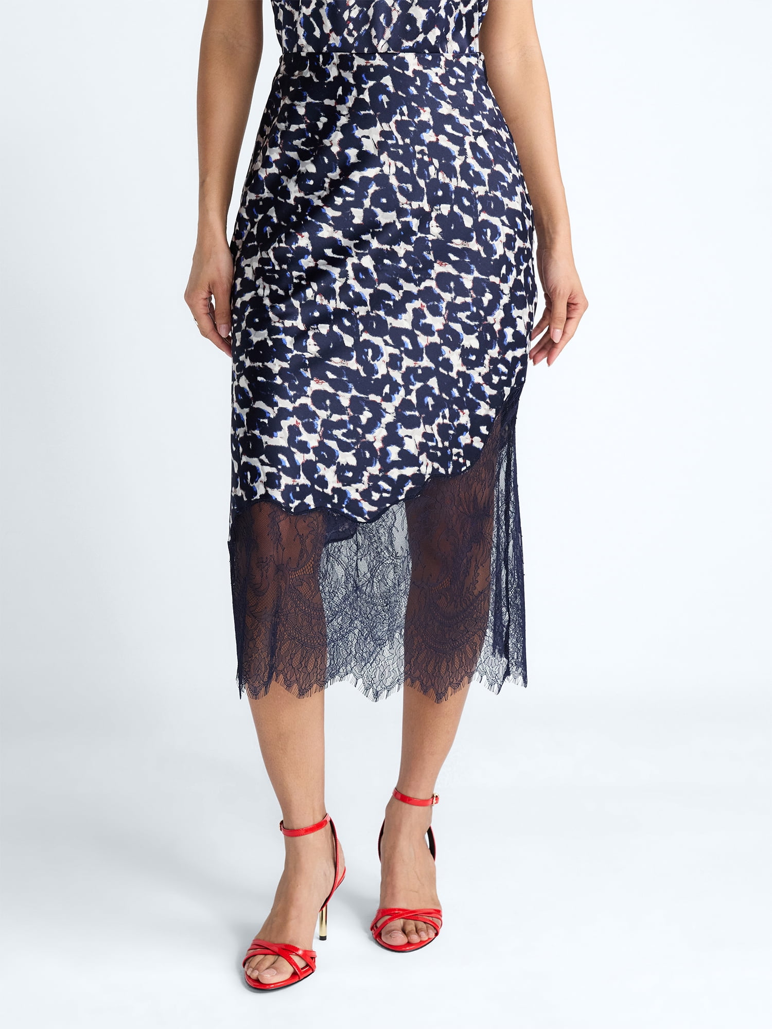 MAXI-LACE-SKIRT_217353f3-d3c0-