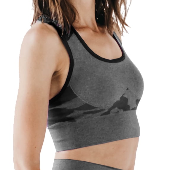 MAXXIM Women's Racerback Seamless Sports Bra Camo For Gym Workouts, Yoga, Running, Biking, Exercise