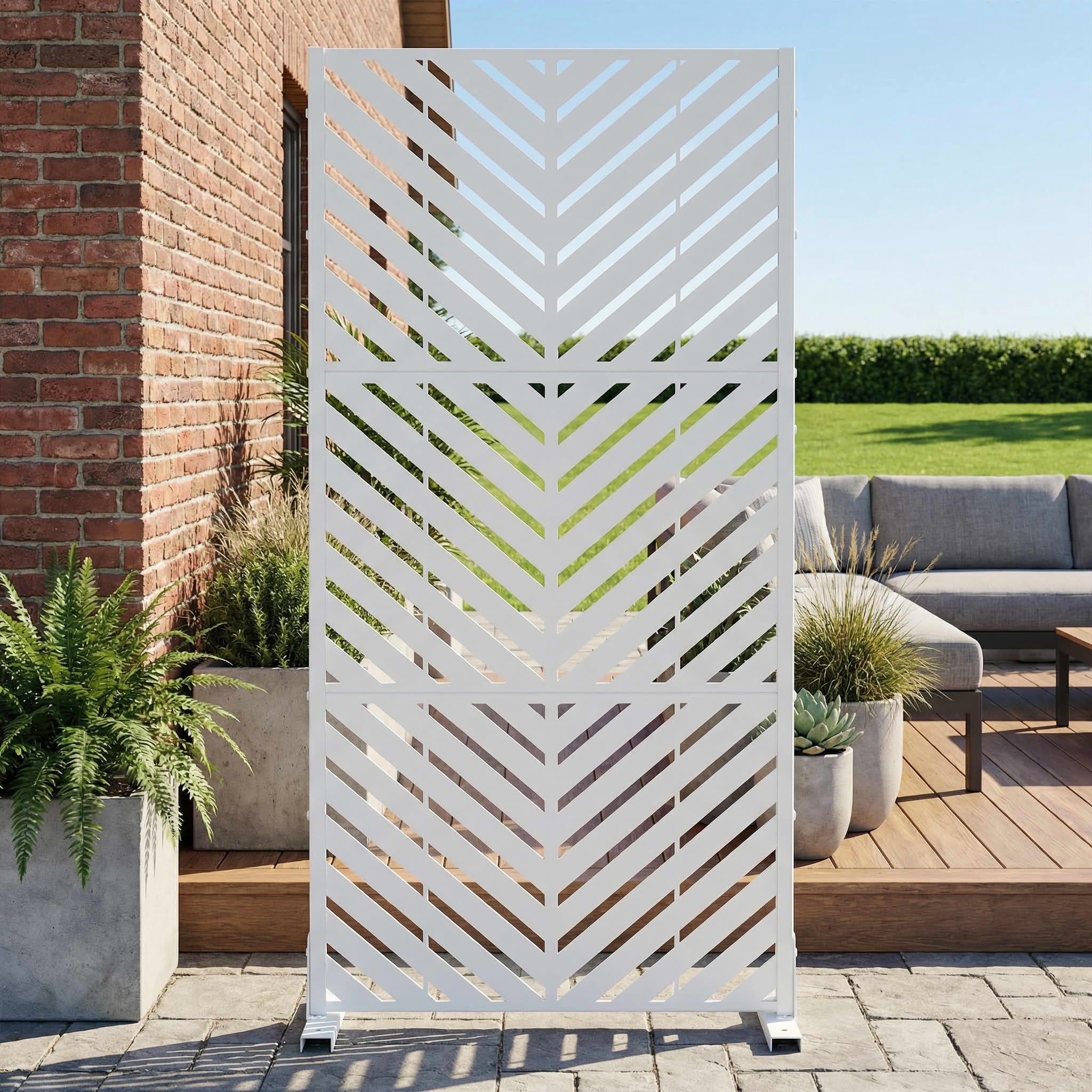 MAYEERTY Outdoor Metal Privacy Screen 5ft White, 3-Panel Parallel Decorative Screen, Rust-Resistant for Patio