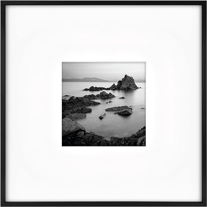 MCS Master & Co. Foundry Metal 18x18 Square Picture Frame, Display Pictures 8x8 With Mat or 18x18 Without Mat, Wall Hanging Frame for Photos & Posters, Black (1-Pack)