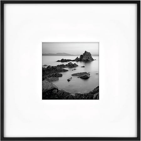 MCS Master & Co. Foundry Metal 18x18 Square Picture Frame, Display Pictures 8x8 With Mat or 18x18 Without Mat, Wall Hanging Frame for Photos & Posters, Black (1-Pack)