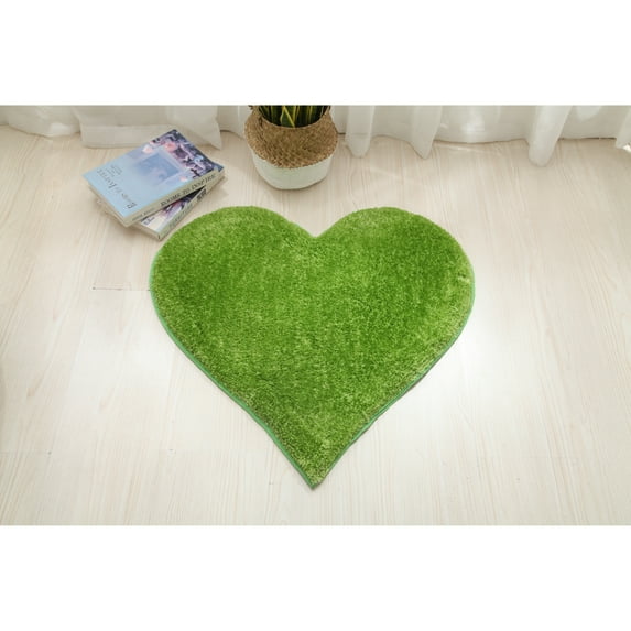 MDA Home Hearts Green Hand Woven Polyester Shag Area Rug - 24" Heart