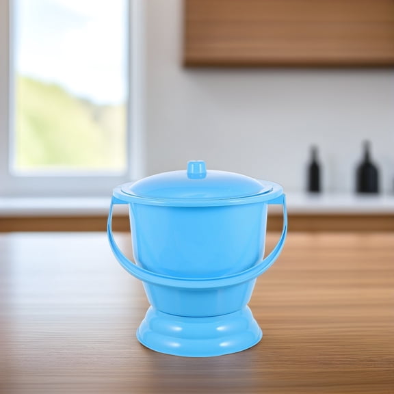 MEIBUTYUP Portable Travel Potty with Lid, 1-Pack Plastic Pot for Adults, Convenient and Compact Design for Outdoor Use