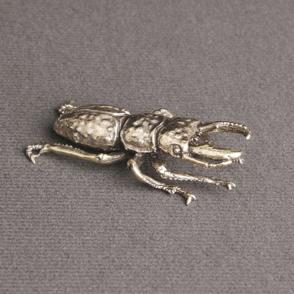 MEIBUTYUP Golden Brass Beetle Figurine Insect Sculpture Table Decoration for Home and Office, 1 Pack