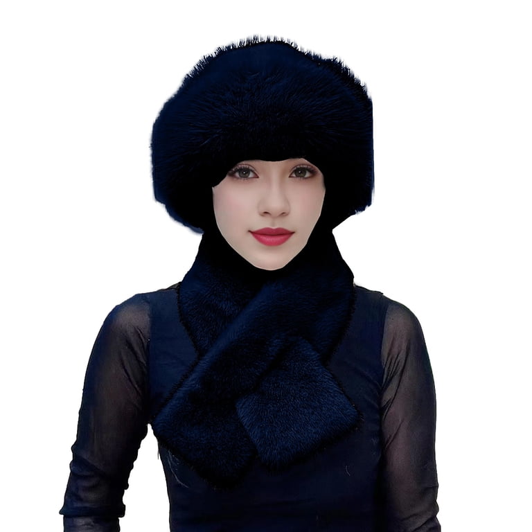 FASHION CD SCARF & HAT SET The Era Signature Scarf touches your skin… and suddenly the  main image 3