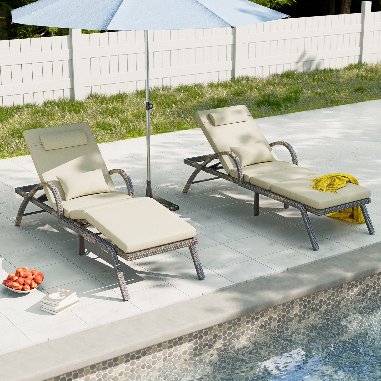 MEISSALIVVE Chaise Lounge Chair Outdoor Set of 2, PE Rattan Wicker Pool ...