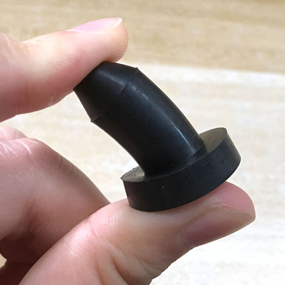 LADYGYM 2-Pelican Kayak Push in Standard Drain Plugs