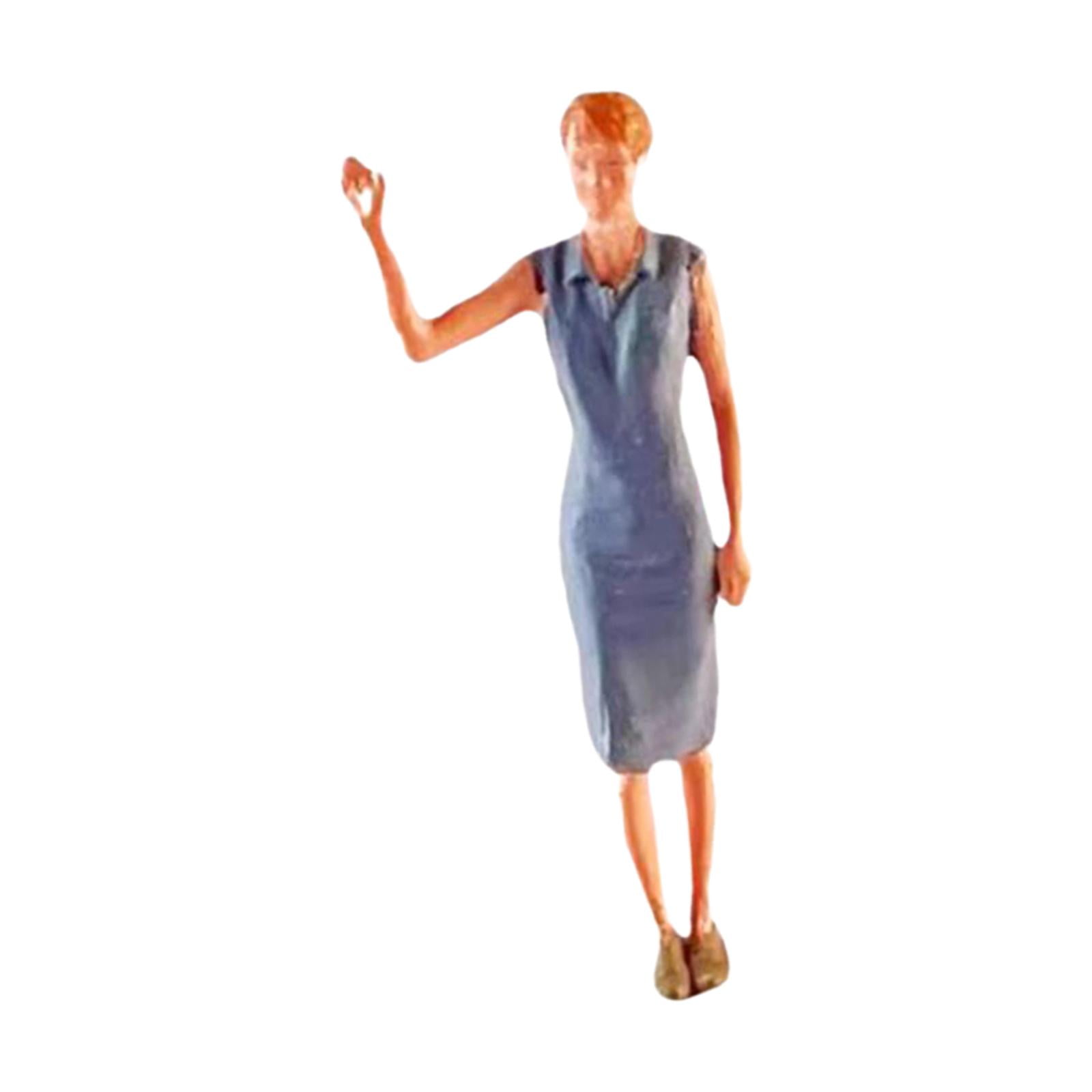 1:64 Scale People Figurines - Tiny Street Figures For Dioramas, Sand Tables, Dollhouses, Man Taking A Taxi