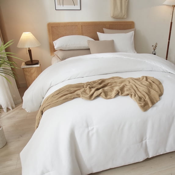 MERITLIFE White Comforter Queen Size Set, Lightweight Plain Bedding Comforters Sets, All Season Fluffy Bed Set (90x90In Comforter & 2 Pillowcases)