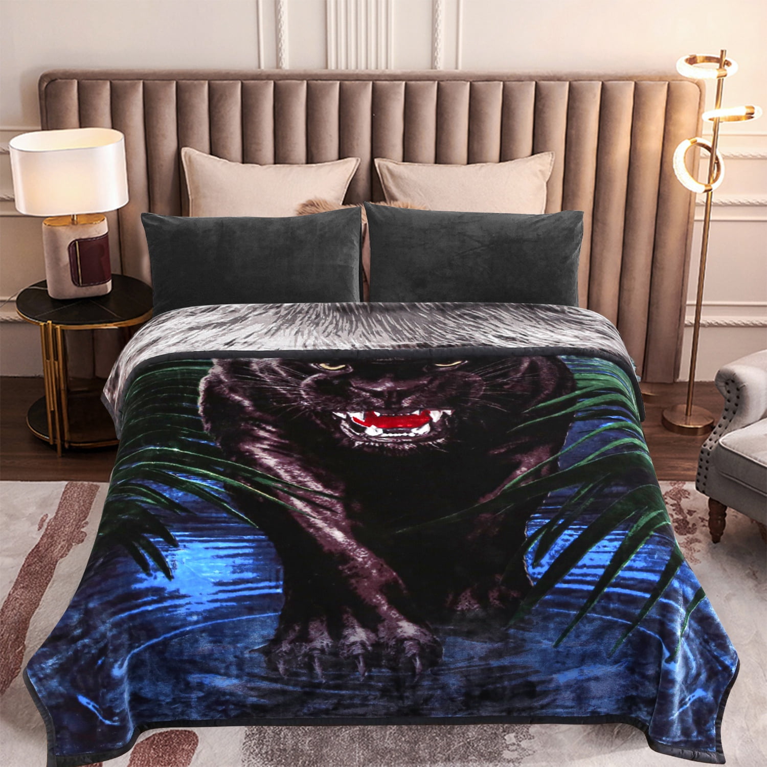 MERRY HOME Full/Queen Size Fleece Blanket For Bed, A & B Patterns Soft Warm Animal Blanket, Microfiber Plush Middle Weight Bed Blanket For All Season, black Panther/ Lion, 5LB, 75"x87"