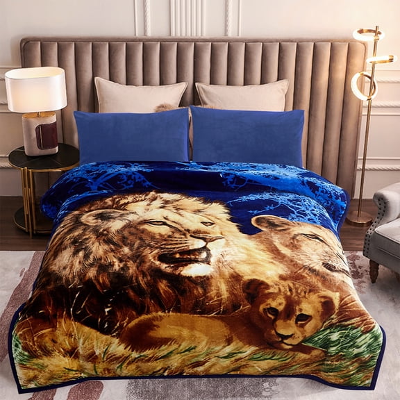 MERRY HOME Full/Queen Size Fleece Blanket For Bed, A & B Patterns Soft Warm Blanket, Microfiber Plush Middle Weight Bed Blanket For All Season, Dolphin/Lion, 5LB, 75"x87"