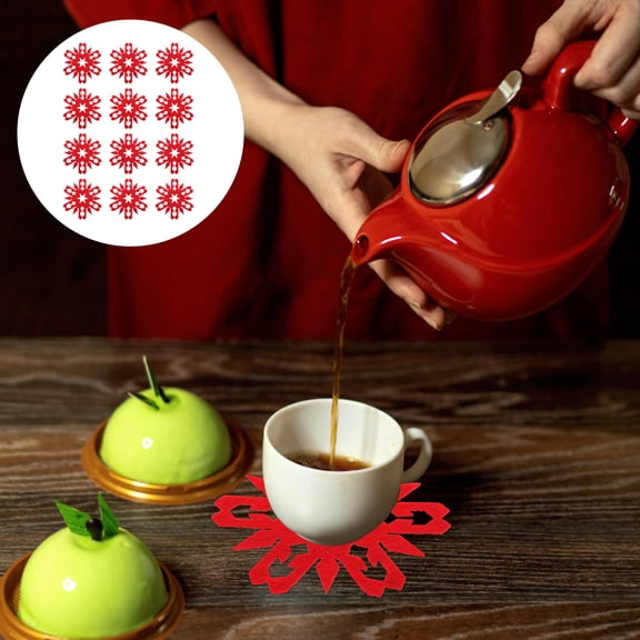 MERRYHAPY 12Pcs Red Felt Christmas Cup Mats Snowflake Shape Heat Insulation Cup Pads