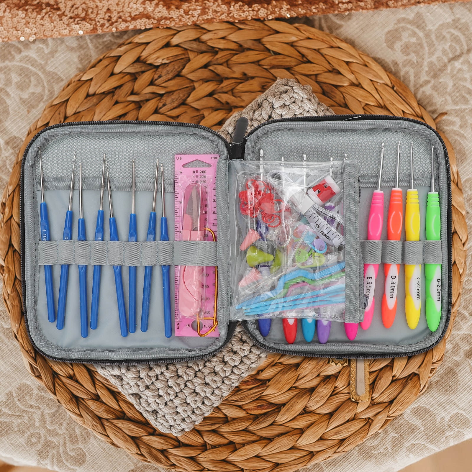 MERRYHAPY Crochet Needles Kit, Assorted Color Aluminum Alloy Hooks Set for Knitting and Craft Projects