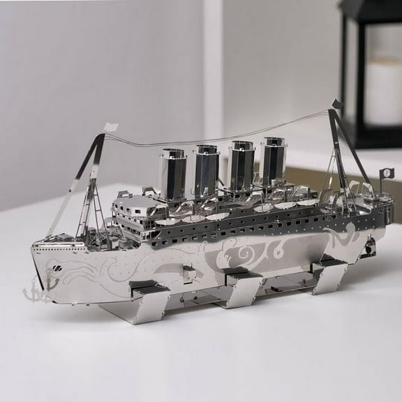 METAL-TIME Ship Lost at Sea Mechanical DIY Model