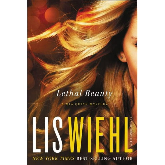 MIA Quinn Mystery Lethal Beauty: A MIA Quinn Mystery, Book 3, (Paperback)