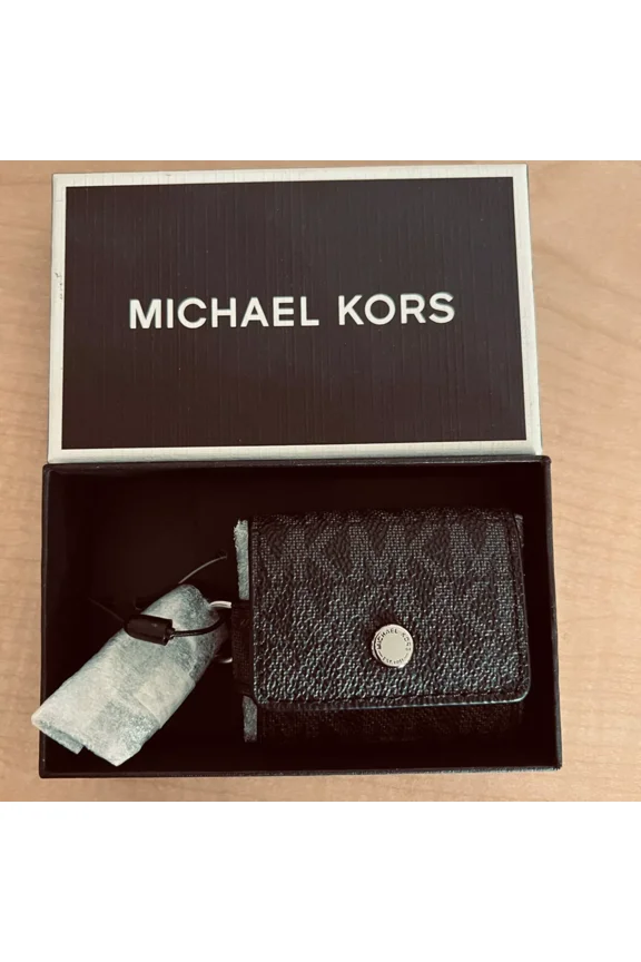 GIFTING Unisex Expandable Airpod Earbud Case MK Black In Gift Box