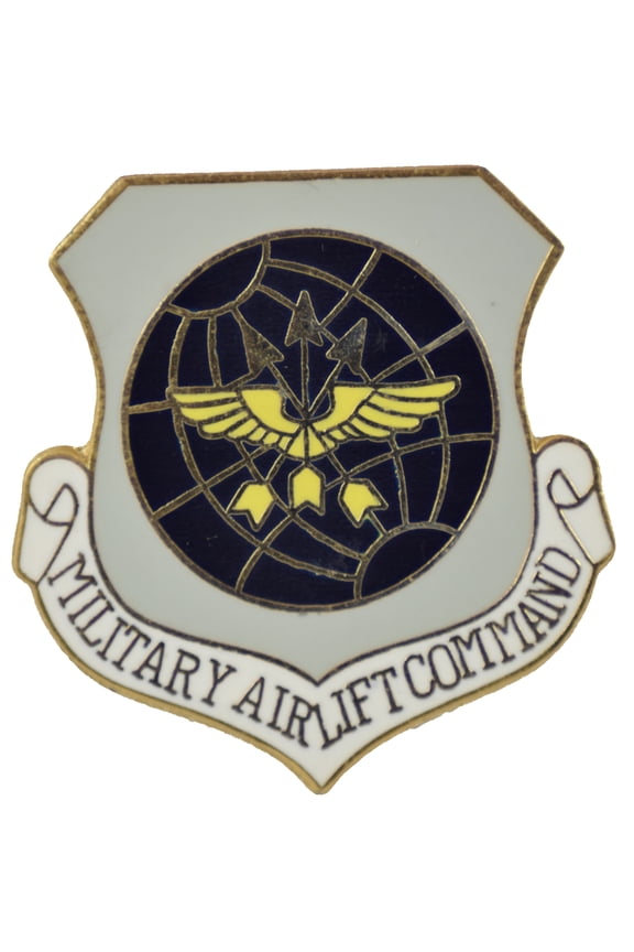 MILITARY AIR LIFT CMD HAT PIN