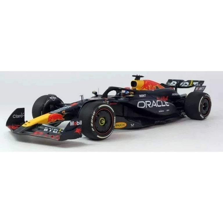 MINICHAMPS レッドブル F1カー 1:18 スケール MINICHAMPS レッドブル F1カー 1:18 スケール MINICHAMPS レッドブル