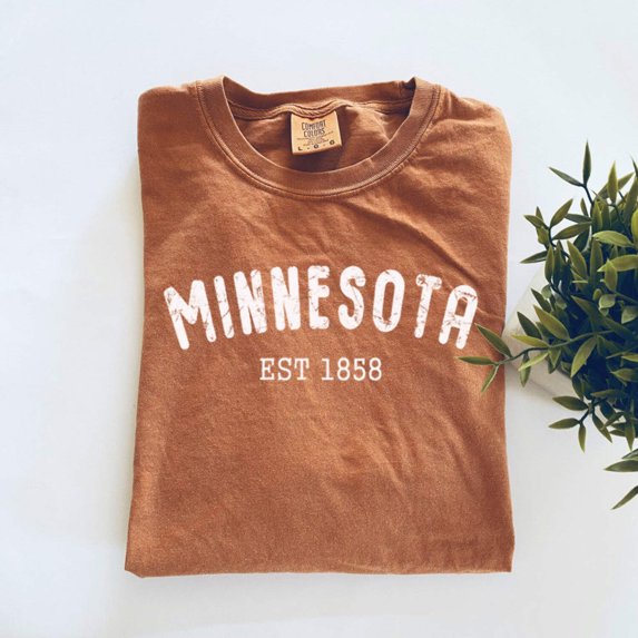 MINNESOTA EST1858 Graphic Long Sleeve T-Shirt