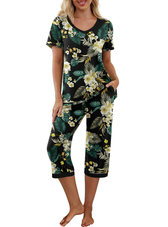 MINTREUS Women's Pajama Sets Short Sleeve Shirt and Capri Soft Pajama Sets with Pockets