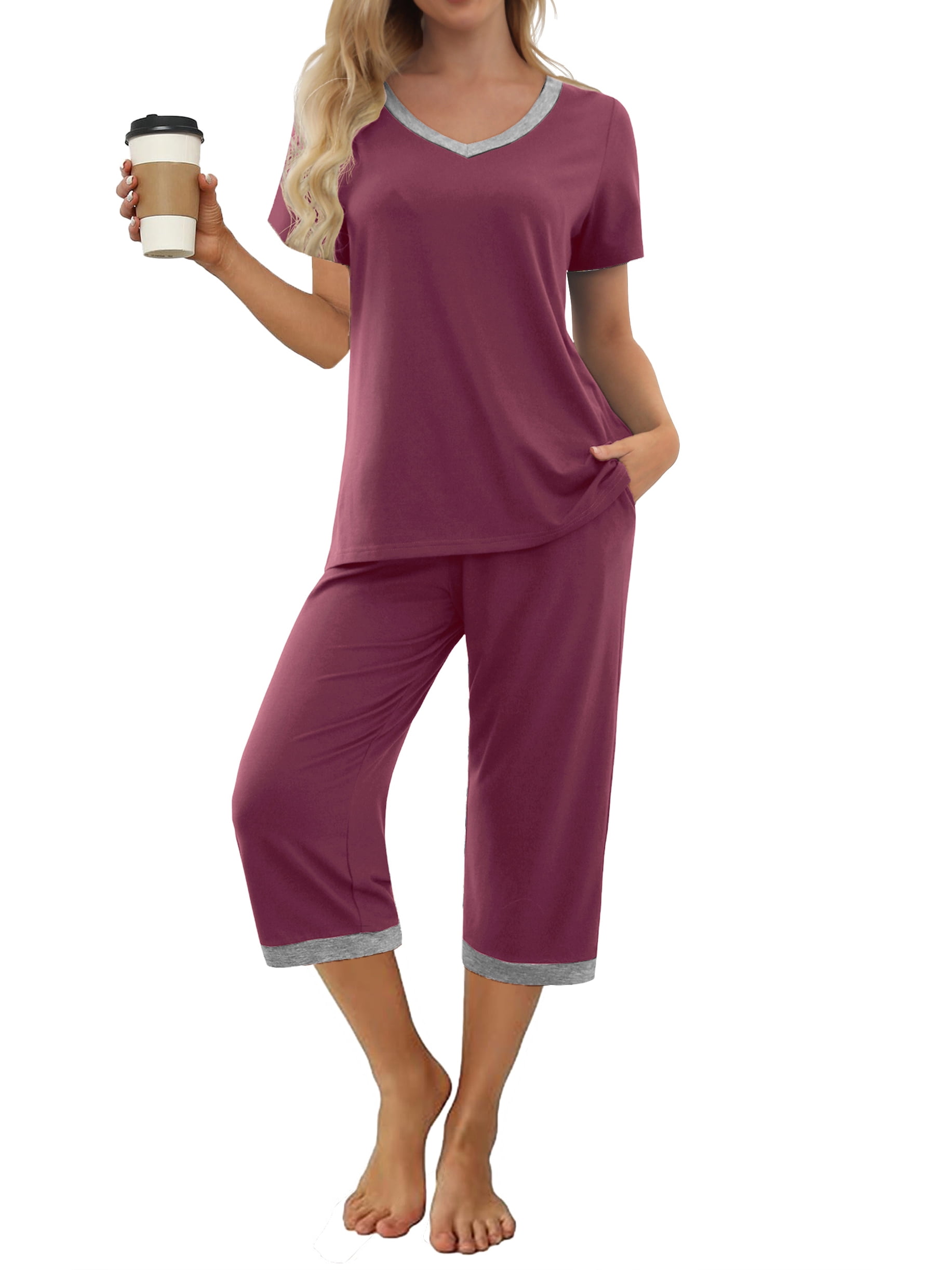 MINTREUS Women's Pajama Sets Short Sleeve Shirt and Capri Soft Pajama Sets with Pockets