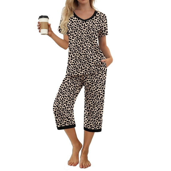 MINTREUS Women's Pajama Sets Short Sleeve Shirt and Capri Soft Pajama Sets with Pockets S-4XL