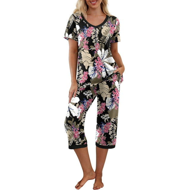MINTREUS Women's Pajama Sets Short Sleeve Shirt and Capri Soft Pajama