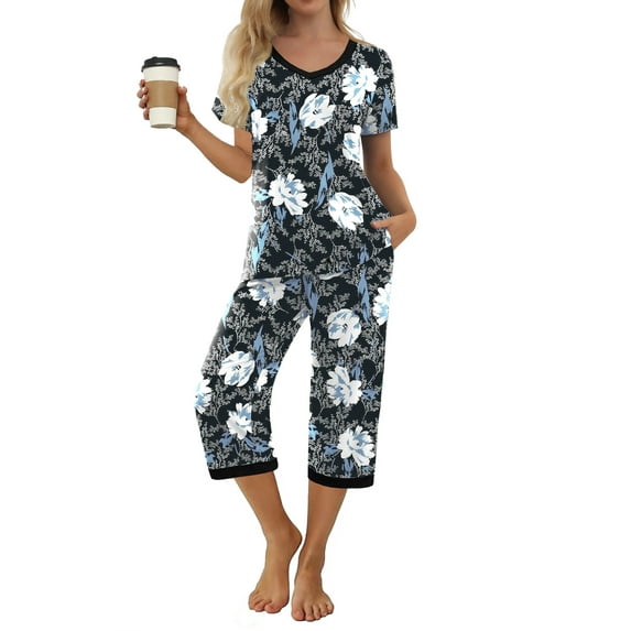 MINTREUS Women's Pajama Sets Short Sleeve Shirt and Capri Soft Pajama Sets with Pockets S-4XL