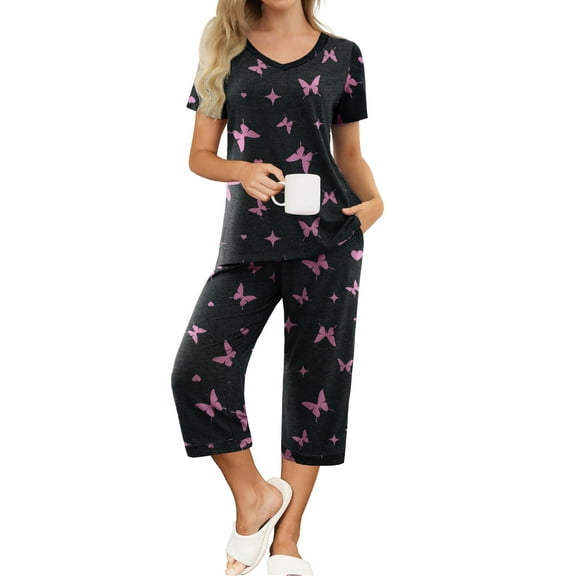 MINTREUS Womens Pajamas Short Sleeve Sleepwear Tops and Capri Pants Pjs Print Pajama Sets