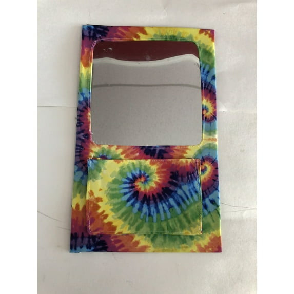 MIRROR WITH MAGNET