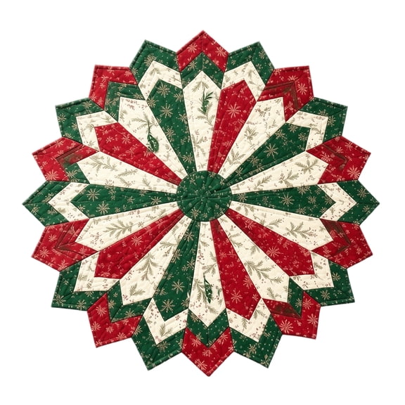 MInHoues Christmas Quilted Table Topper, 20" Round Star Patchwork Table Runner with Snowflake Pattern, Red Green White Holiday Table Decor for Dining Room Kitchen Party Decoration