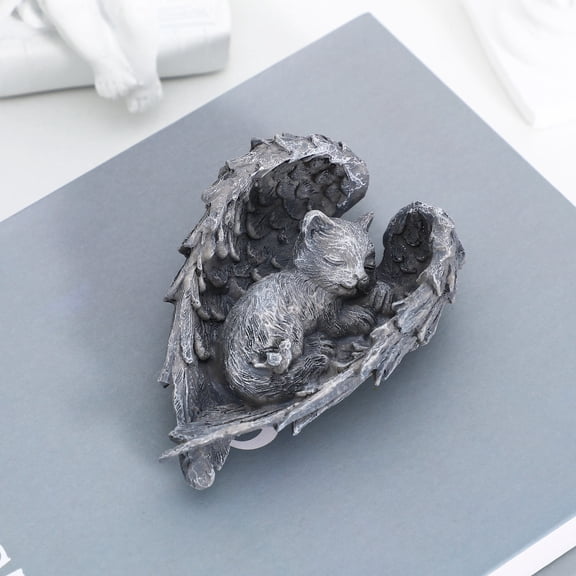 YUYUETIME Resin Angel Cat Statue with Wings Cute Design for Garden and Home Decor
