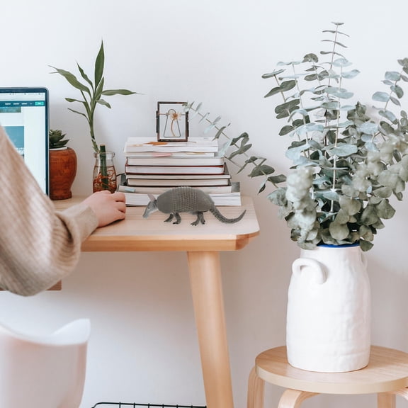 MLINS  Lifelike Simulated Armadillo Model Vivid Animal Child