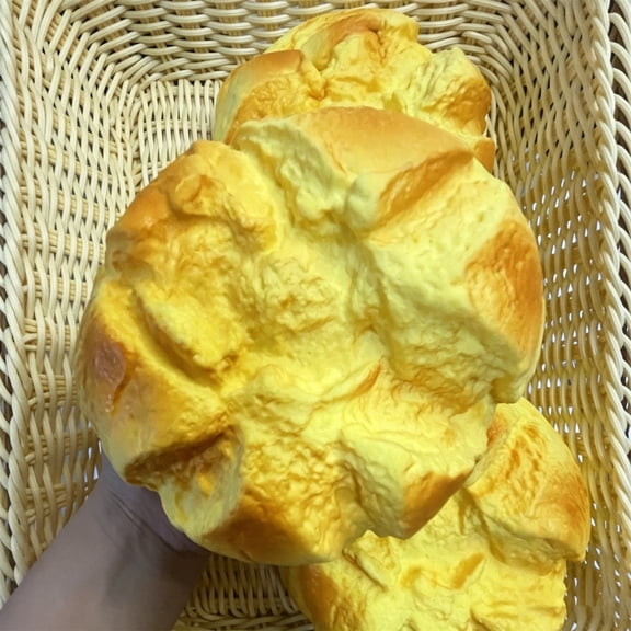 MMJ Slow Rising Cream Puff Fidget Toys Soft Moist Realistic Food Shape Stress Relief Fidget Sensory