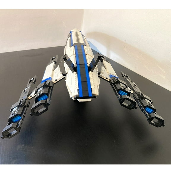 MOC-118415 Building Blocks Set for Mass Effect Normandy SR-2 Spaceship Game MOC Bricks Toys 3927pcs