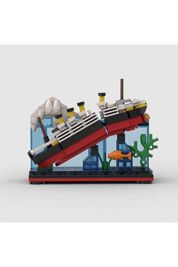 MOC 247PCS Sinking Ship Diorama Building Blocks Set, Bottle Ship Model Kit with Display Box for Kids & Adults