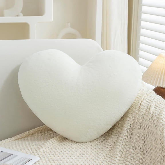 MODANU Heart Pillow Love Heart Shaped Throw Pillows, White Small Pillow for Bed Livingroom Home Decor, Cute Heart Plush Cushion for Couch Bed Girls Women Valentine's Day Gift