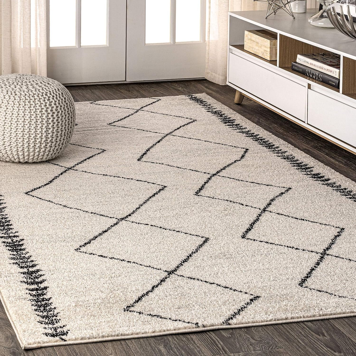 Zaina 8' x 10' Black and Cream Geometric Synthetic Area Rug