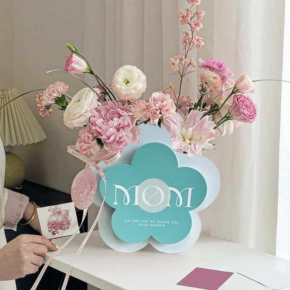 MOM Flower Wall Decor, Mothers Day Gift for Mom, Floral Hanging Sign with "On This Day We Honor You Dear Mother" Quote, Spring Floral Wall Art Decor for Home Bedroom Living Room