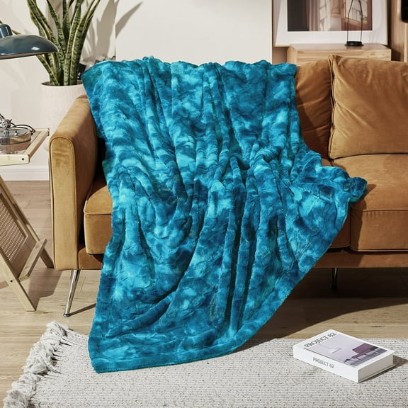 MOOFUN Faux Rabbit Fur Throw Blanket- 60x80 inches, Soft Fluffy Cozy Warm Fuzzy Machine Washable, Durable Blanket for Couch and Bed - Teal