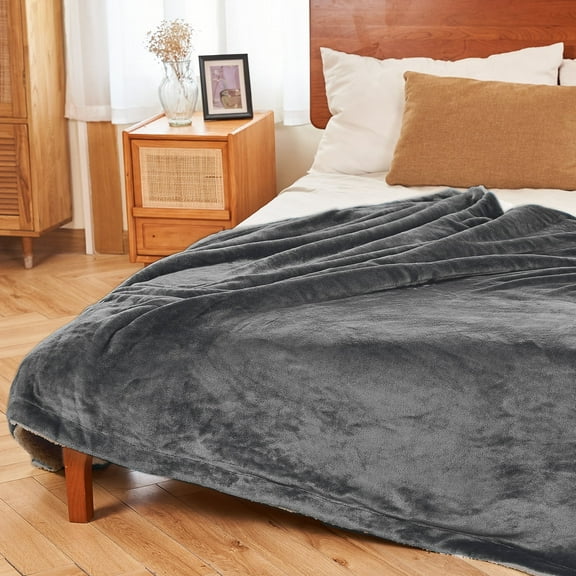 MOOFUN Sherpa Fleece Throw Blanket, Soft Fluffy and Durable blanket for both Sofa and Bed Silver Grey 60inch x 80inch