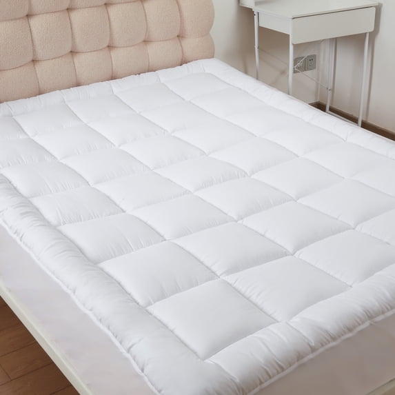 MOONORAH Mattress Topper, King Mattress Cover for Back Pain Relief, Extra Thick Plush Pillow Top Mattress Pad with Deep Pocket- White